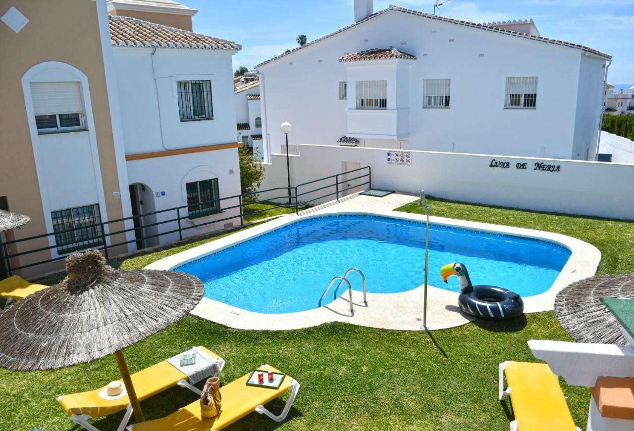 Apartamentos Luna De Nerja Buitenkant foto