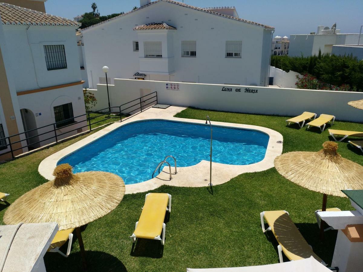 Apartamentos Luna De Nerja Buitenkant foto